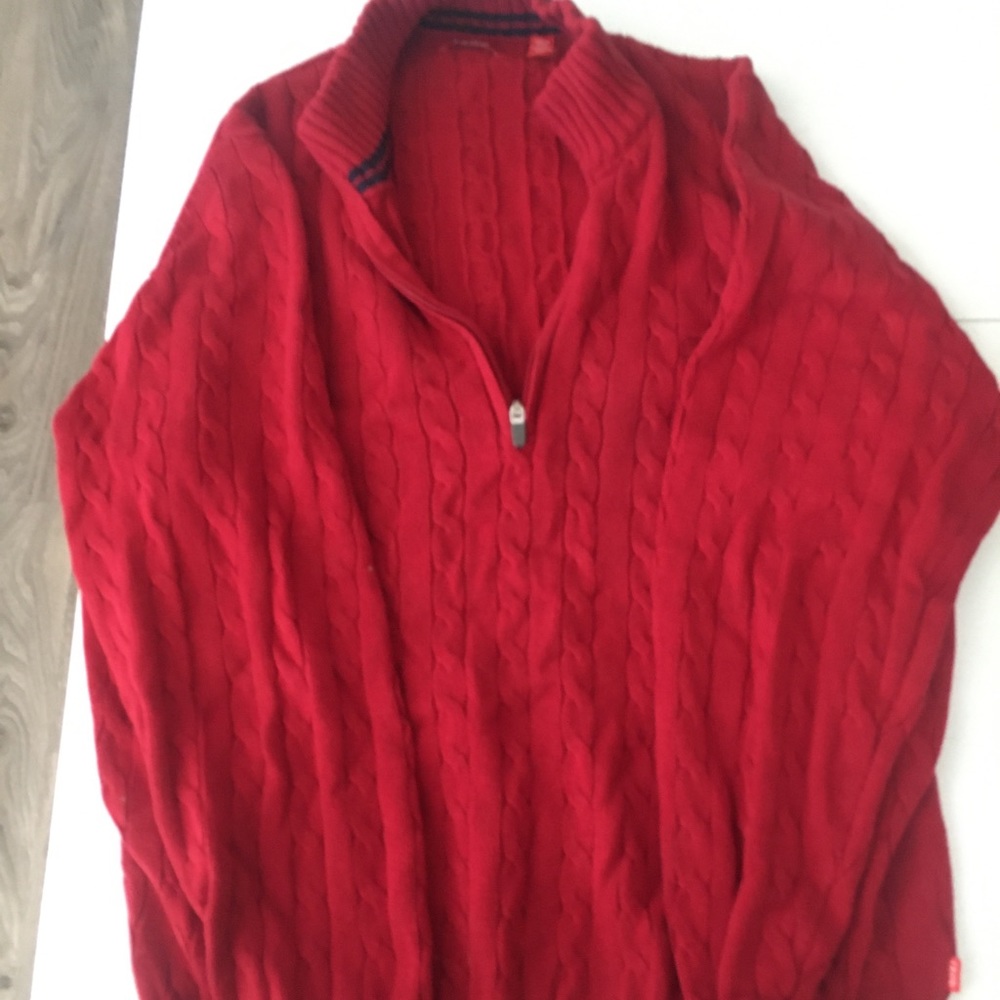 Men’s sweater